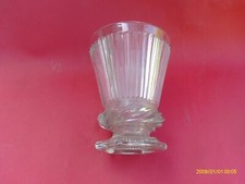 Vase à violettes en cristal