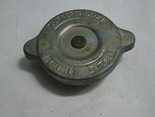 bouchon de radiateur en métal pour voiture