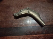 Ancien avion laiton massif