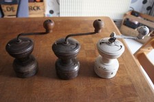 LOT 3 ANCIENS MOULINS A CAFE PEUGEOT Frères DIABOLO TOLE RARE COFFEE GRINDER KAF