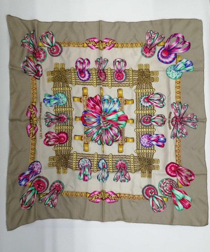 Foulard hermes carre 100 - hermes, 100%