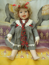 POUPEE EN PORCELAINE ASHTON DRAKE "PEANUT" DE L'ARTISTE JEANNE SINGER DE 33 CM