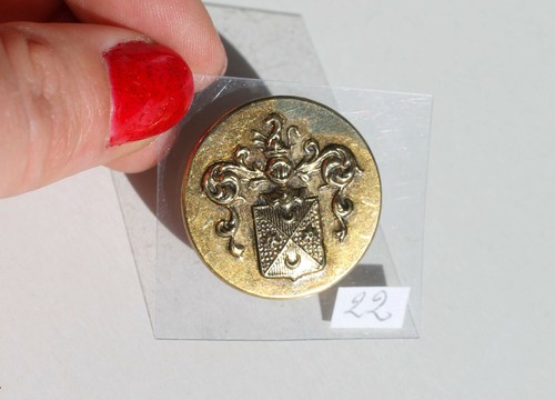 Rare bouton button plat - rare,