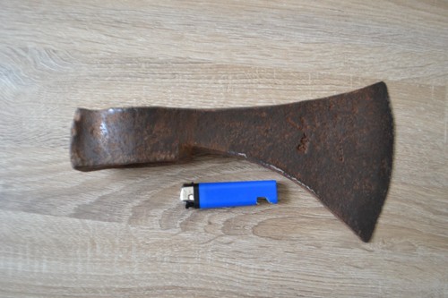Gros fer hache ancien en - gros,