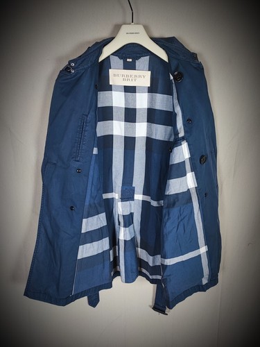 Burberry trench coat size - coat, m