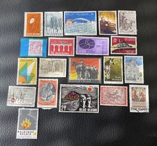 Lot de 20 timbres  anciens de