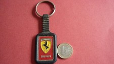 PORTE CLE METAL / AUTOMOBILE * FERRARI * TRES RARE