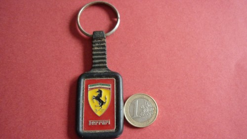 Porte cle metal automobile - porte,
