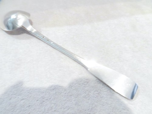 Importante cuillere ragout - importante, à