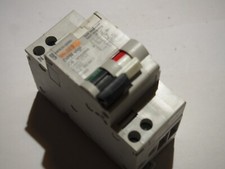 Disjoncteur différentiel  LEGRAND DPN Vigi C6 30mA 20900