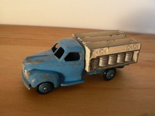 ORIGINAL DINKY TOYS FRANCE camion Studebaker laitier bon état