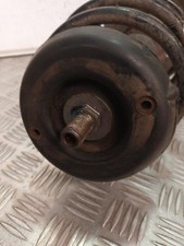 Amortisseur avant gauche