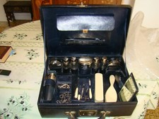 Partie de nécessaire de