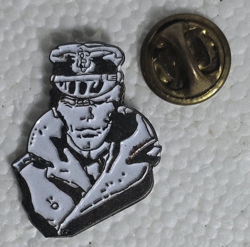 Pin corto maltese hugo pratt - maltese,