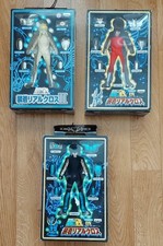 3 figurines Saint Seiya les