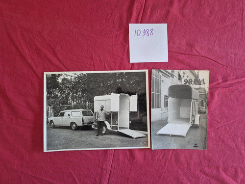10988 2 photos - ,