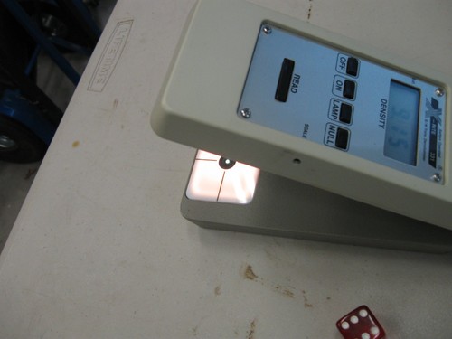 X rite 331 - ,