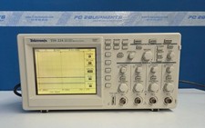 Tektronix TDS224 Digital Real-Time Oscilloscope 4CH 100MHz 1GS/s