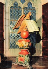 15 SAINT FLOUR LUTRIN BOIS POLYCHROME A LA CATHEDRALE