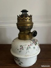 Ancienne lampe à pétrole