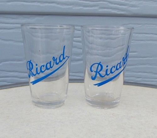 Ancien petit verre - ,