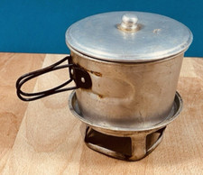 Ancienne gamelle + réchaud META Aluminium Militaria Camping