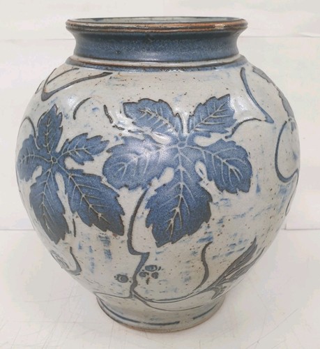 Vase boule saint - saint, hubert