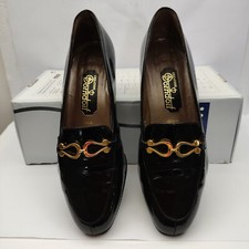 chaussure femme 37  DORNDORF GIULIA vernis noir boucle dorée talon bois bottier