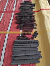 lot de rails et support JOUEF ho train locomotive...