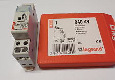 LEGRAND 04049 Relais 220VAC   2 contacts  a fermeture 20A