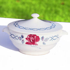 Soupière ancienne avec