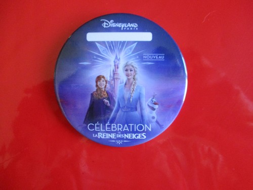 Badge button disney - button,