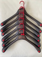 Lot 6 Cintres KITON  T44. Made In Italy Toscanini (CHANEL BERLUTI CORTHAY ZEGNA)