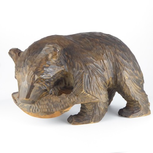 Ancien bois sculpté ours