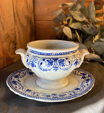 Magnifique petite saucière
