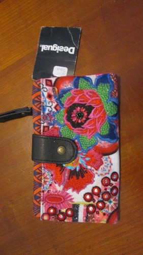 Portefeuille desigual neuf