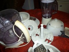 robot multifonction MOULINEX ovatio 4/5 très bon état complet