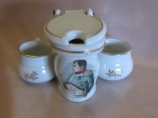 Moutardier salières en forme de toilette WC effigie de Napoléon porcelaine