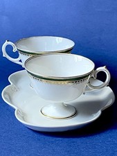 Superbes Deux Tasses À Thé