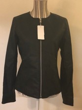 NWT Uniqlo Women Collarless