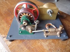 BELLE MACHINE A VAPEUR A CYLINDRE OSCILLANT