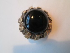 Bouton ancien en verre noir et