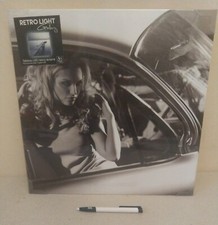 Cadre Lumineux. 3x1,5 Volt. Image Femme En Voiture. Rétro Light Galerie.