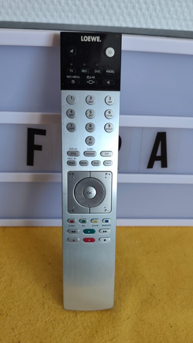 Loewe 89900a00 tv - ★,