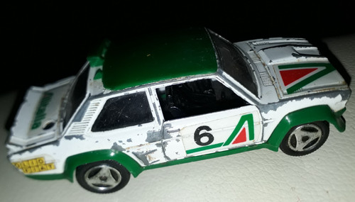 Hot wheels mattel die cast - hot,