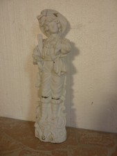 Biscuit ancien en bon état 