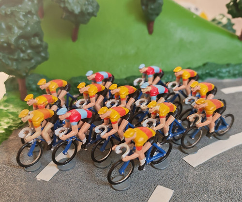 Lot figurines cycliste - de,