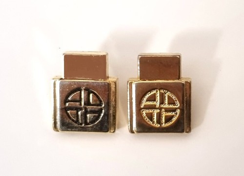 Lot pin parfum - 2, signés