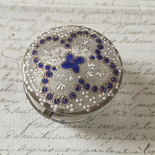 Boite en Verre Emaillé Fin