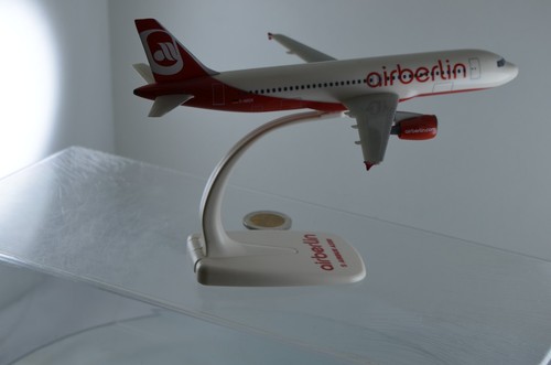 Avion airbus a320 airberlin - avion,
